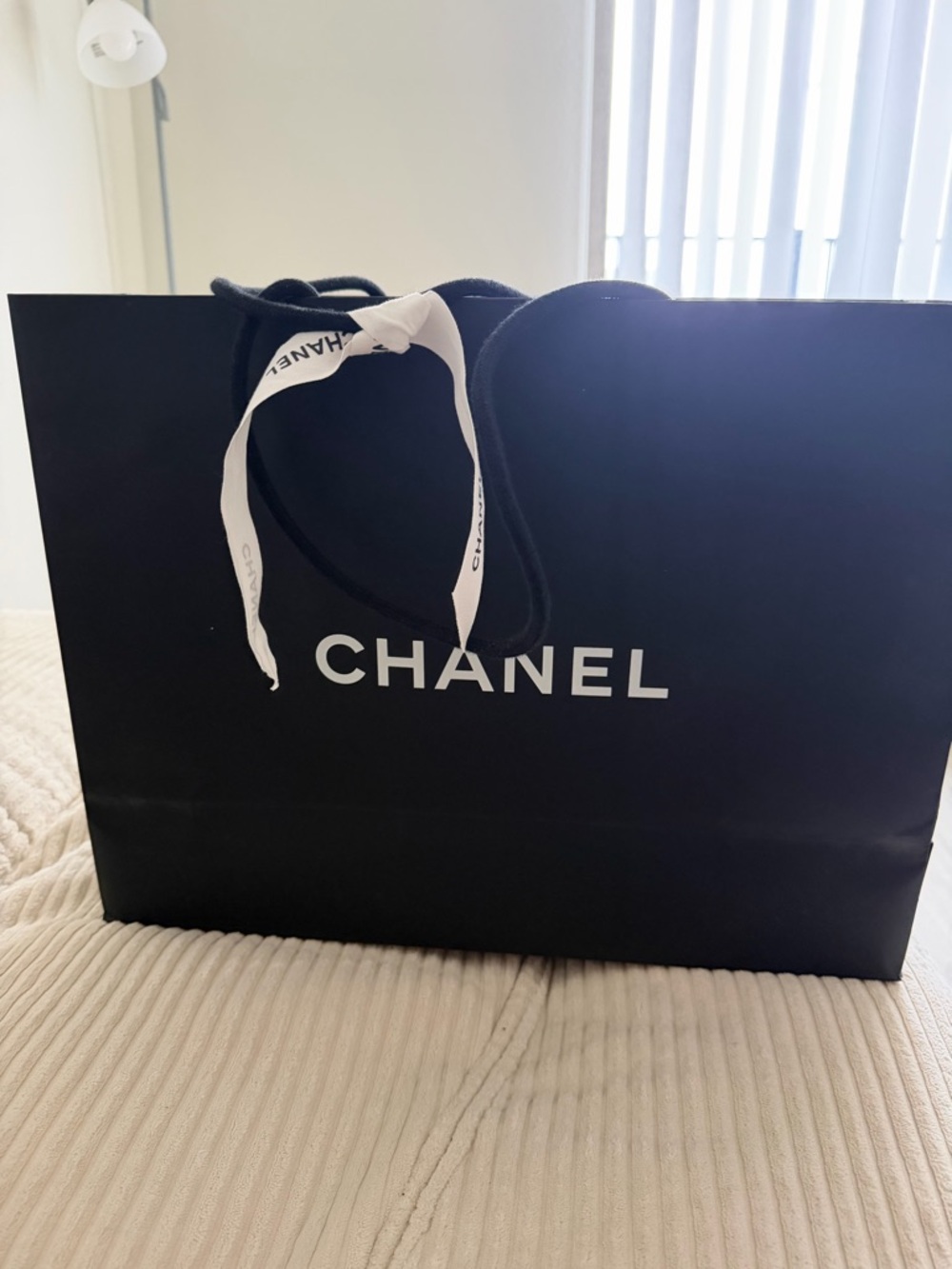 CHANEL Red Quilted Boy Shoulder Bag with Silver Chain - Picture 10 of 13